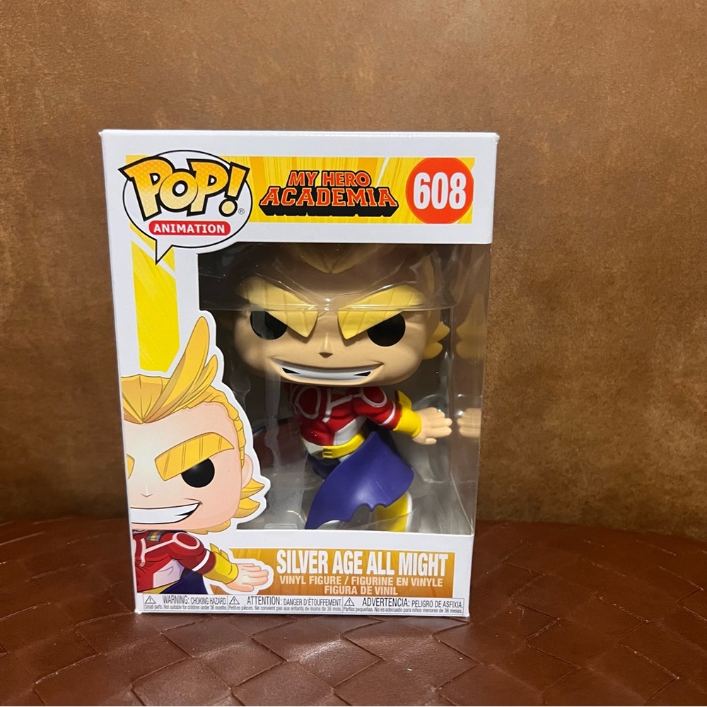 Funko Pop- My Hero Academia- Silver Age All Might - 608